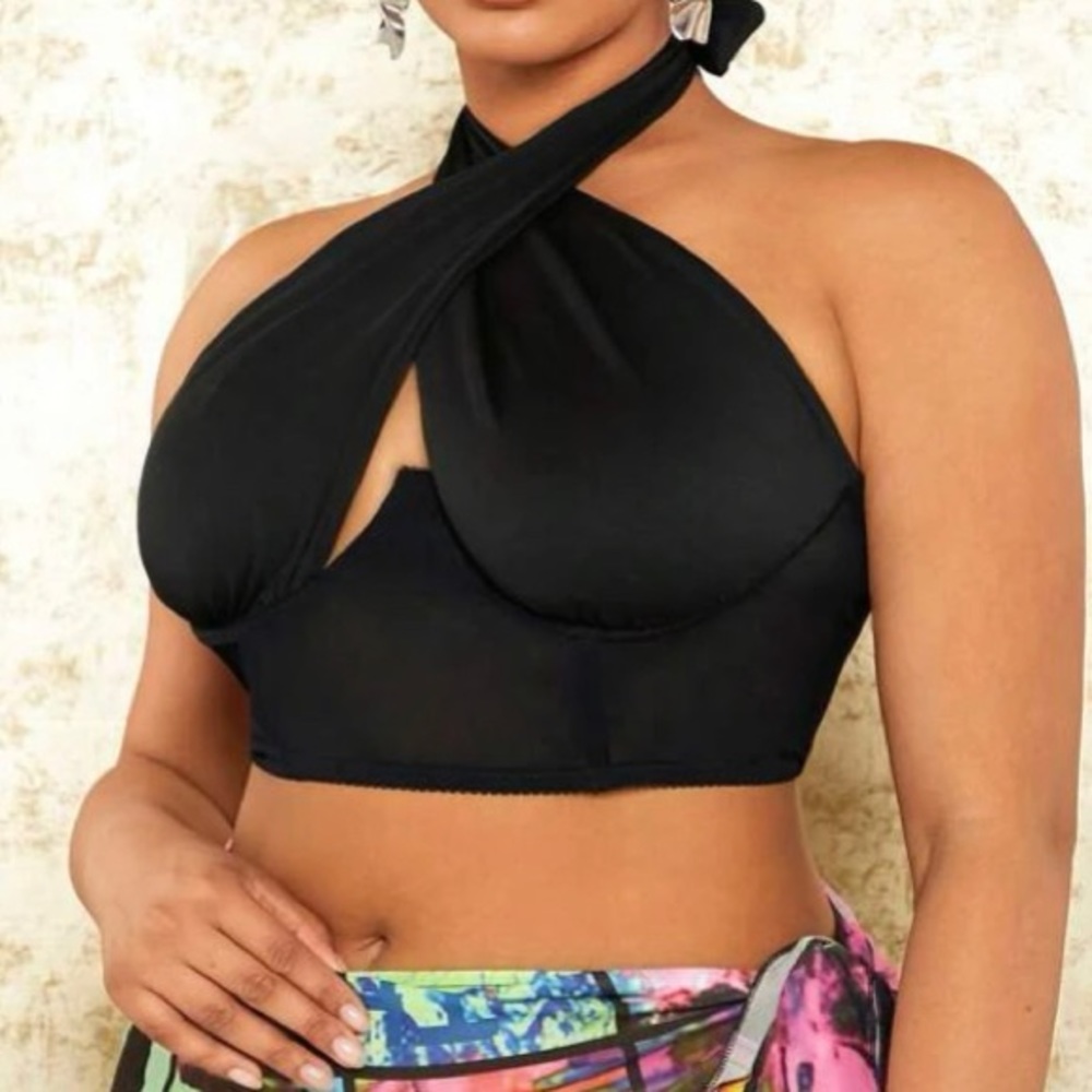 Underwire black adjustable halter top 3X
